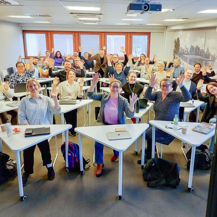 C6 - Kuusi Suomen suurinta kaupunkia | Moderni myyntivalmennus